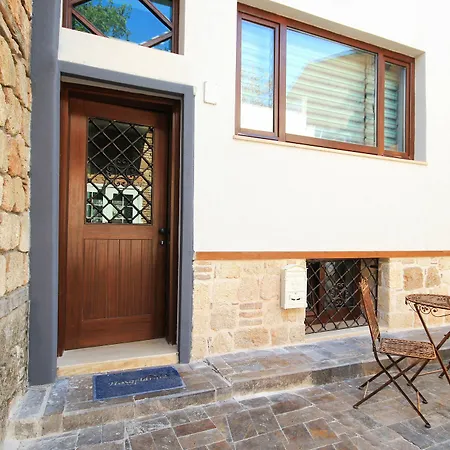 Delight Deluxe Hotel