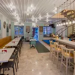 Delight Deluxe Hotel 4*